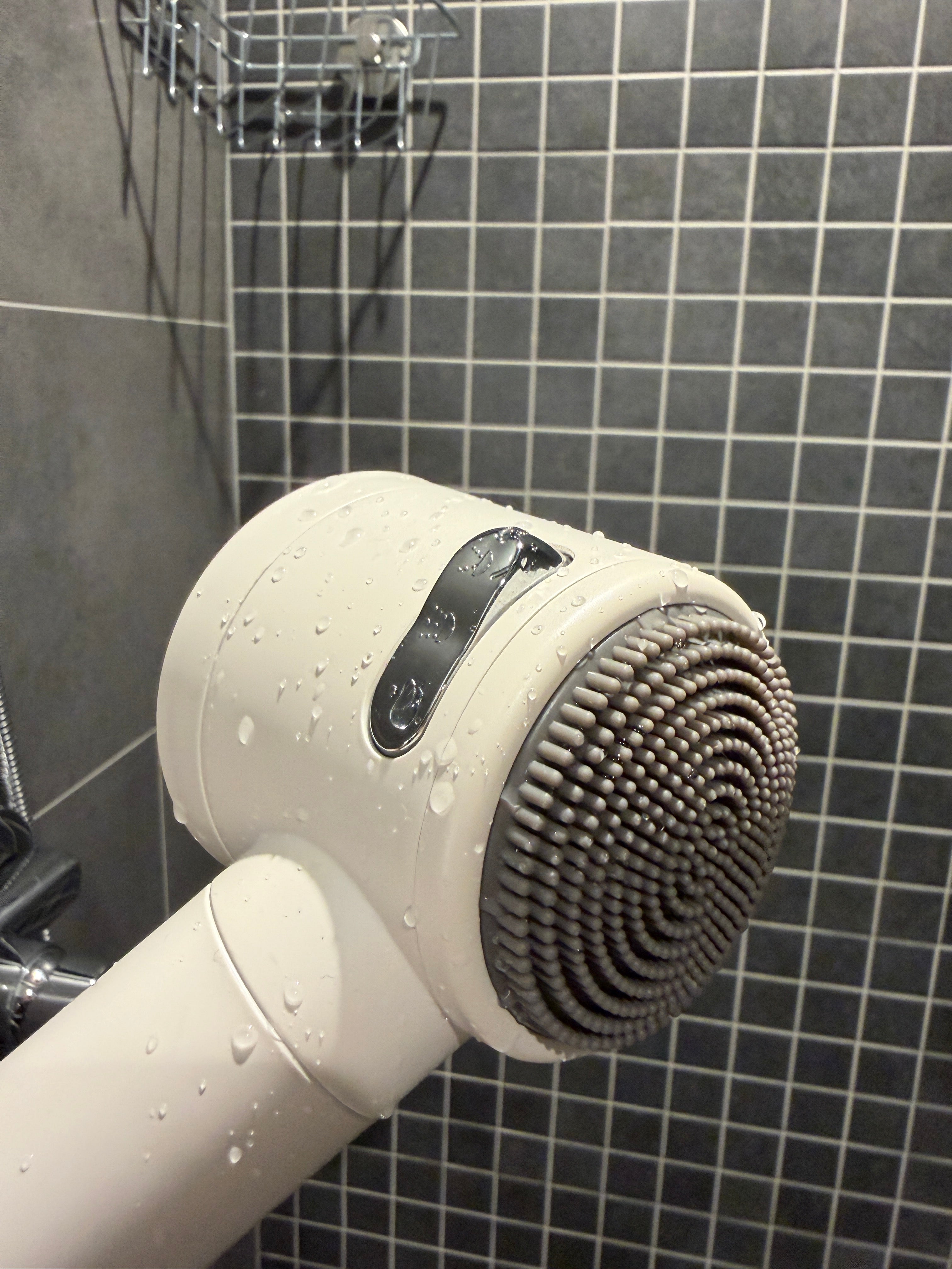 CLEAU Shower Head — White